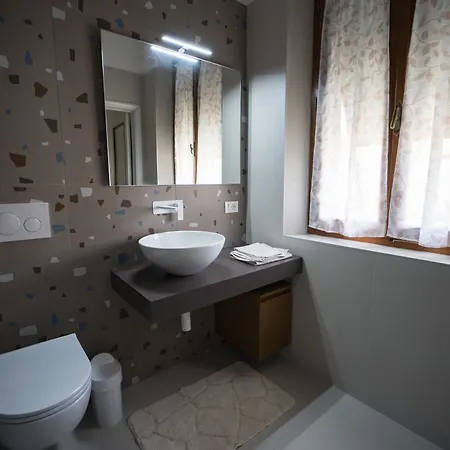 La Casa Di Enrico 3*